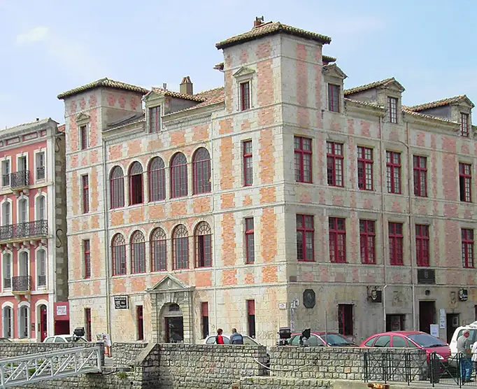 dotore-aritzea-edo-zerbait-esatea