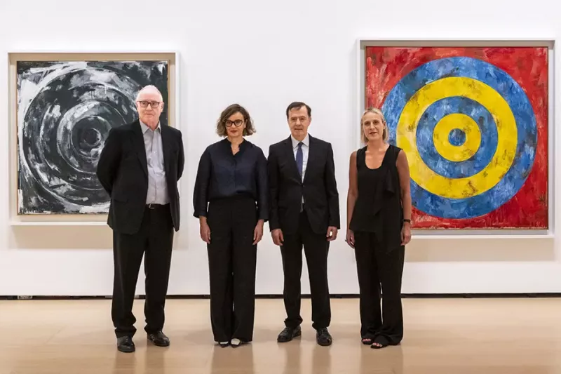 night-driver-jasper-johns-en-atzerabegirako-bat-guggenheim-museoan