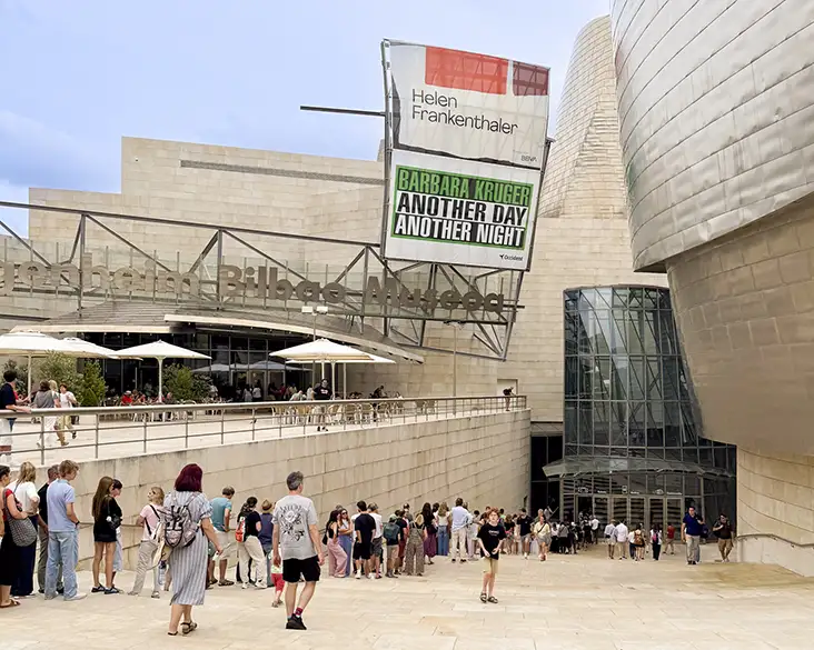 guggenheim-bilbao-museoak-bere-historiako-bigarren-udarik-onena-izan-du