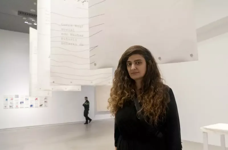 marwa-arsaniosek-emakumeen-erresistentzia-komunitarioa-bistaratu-du-artium-museoan