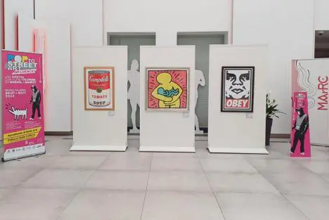 warhol-haring-eta-banksyren-artelanen-faltsifikazioak-konfiskatu-dituzte-italian